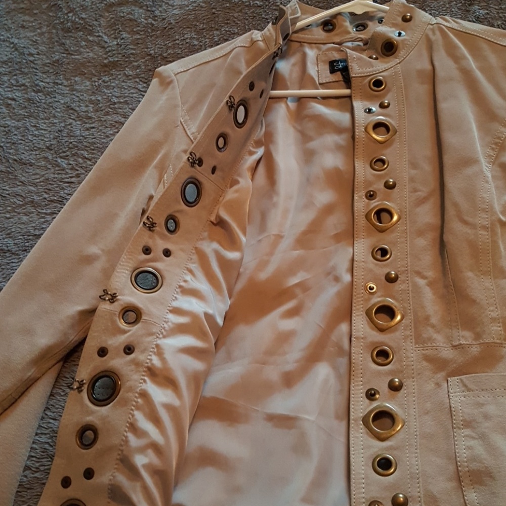 Jacket - Picture 3 of 3